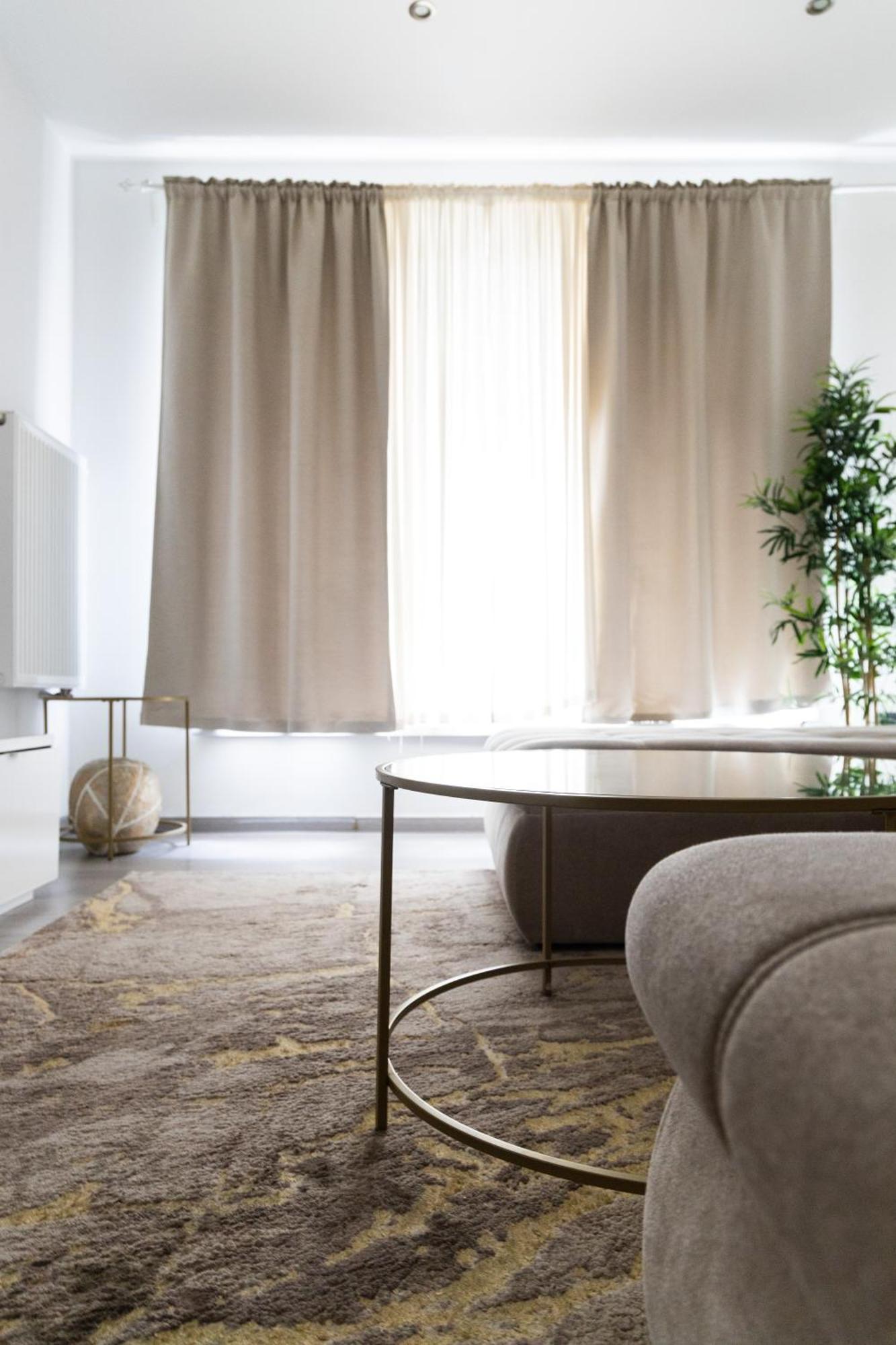 Appartement Avec Terrasse Privee Et Garage Rez De Chaussee Lumineux Bruxelles